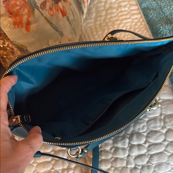 Coach Leather Bag w/ Crossbody Strap - Picture 5 of 11